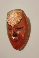 Masque rouge et or HZ.jpg