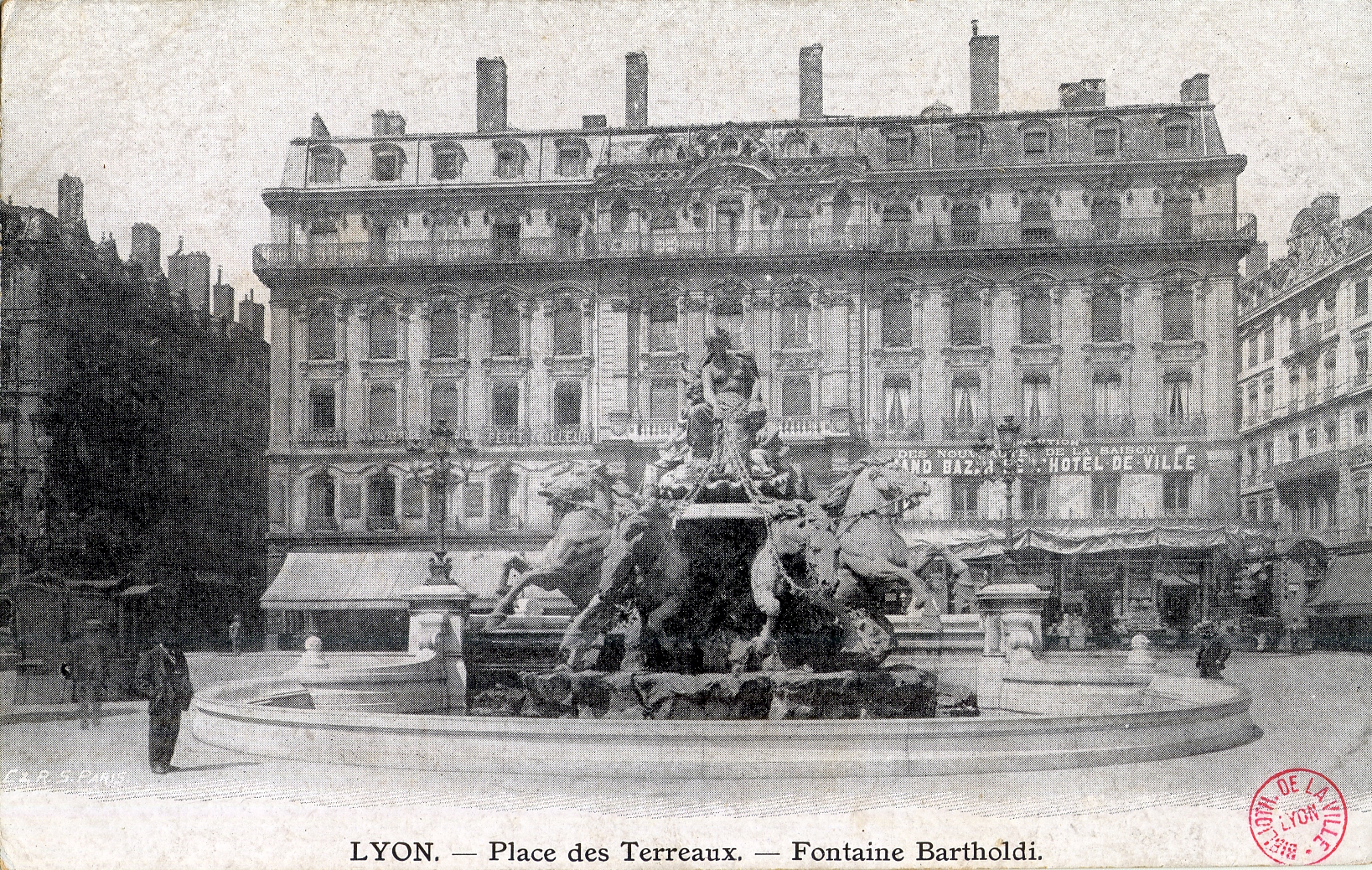 Grand Bazar de l'hotel de ville