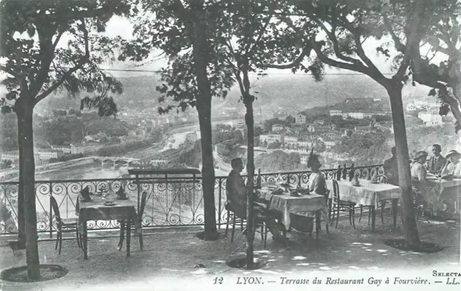 restaurant